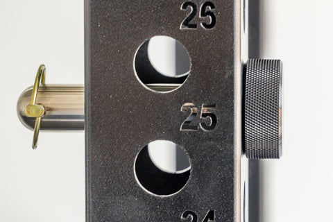GIANT Mag Pin