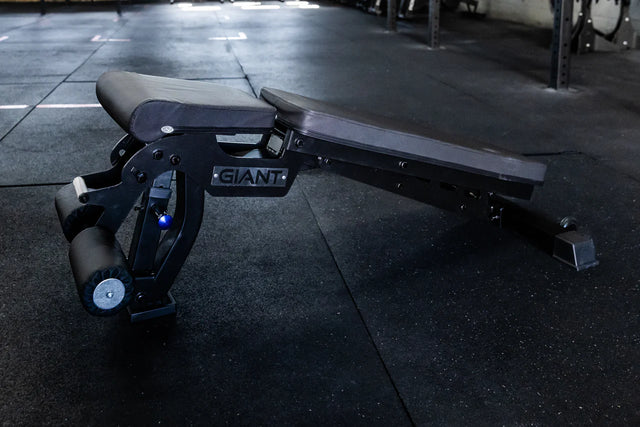 Decline vs. Flat Bench: Choosing the right one for your workout